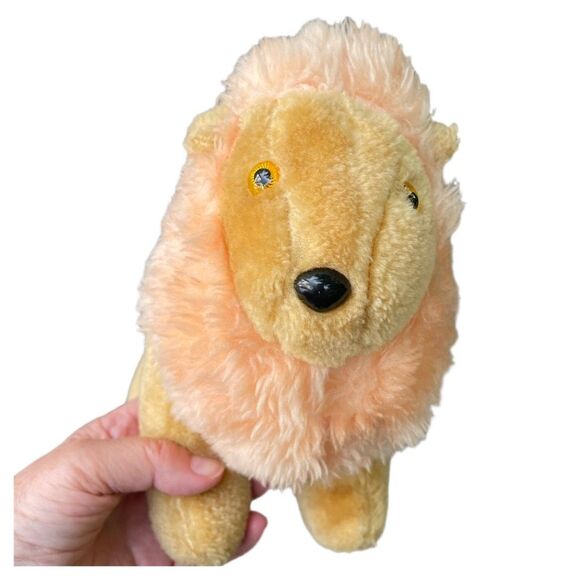 Vintage B.J. Toy Co. plush lion - Picture 1 of 9